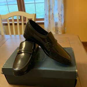 Florsheim Glossy Black Slip-On Loafers RIVA